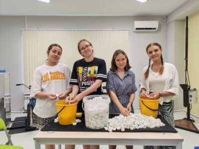 ВОЛОНТЕРЫ – ЭКОЛОГИ ПРОДОЛЖАЮТ РАБОТАТЬ!