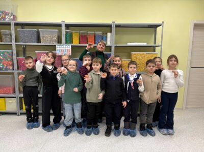 МАСТЕР-КЛАСС «ВТОРАЯ ЖИЗНЬ ПЛАСТИКОВЫХ КРЫШЕК»